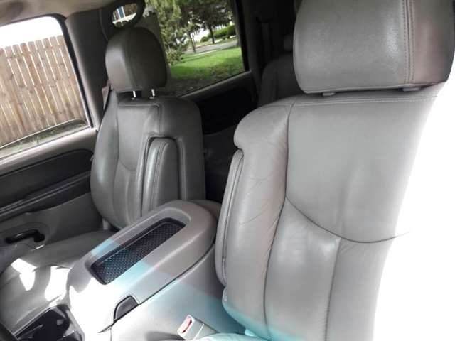 2003 GMC Yukon SLT 4WD 4dr SUV